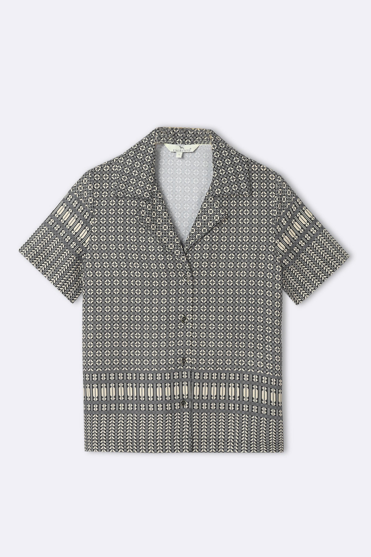 Notched Collar short sleeve shirt